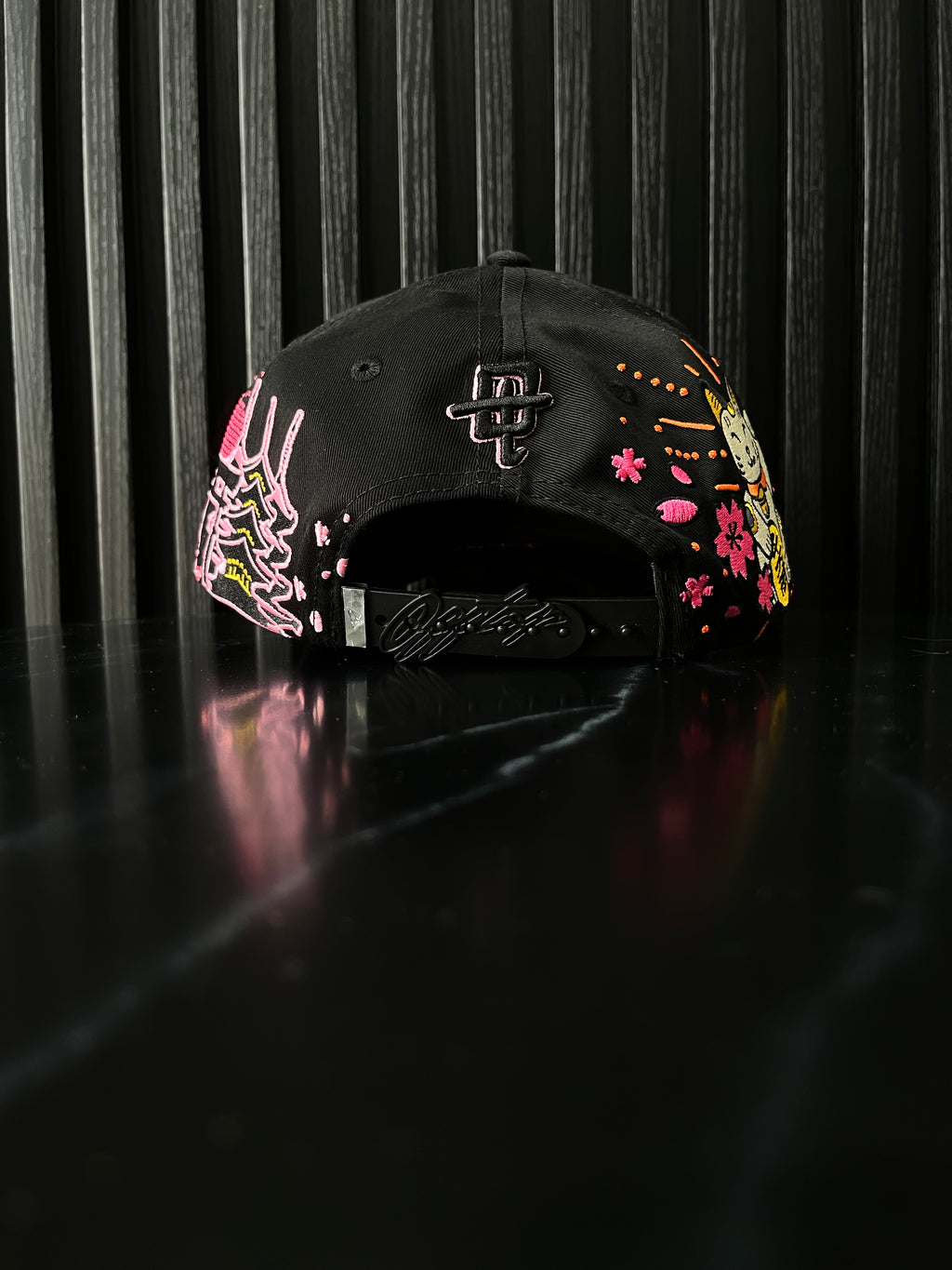 OFF TOP SAKURA BLACK