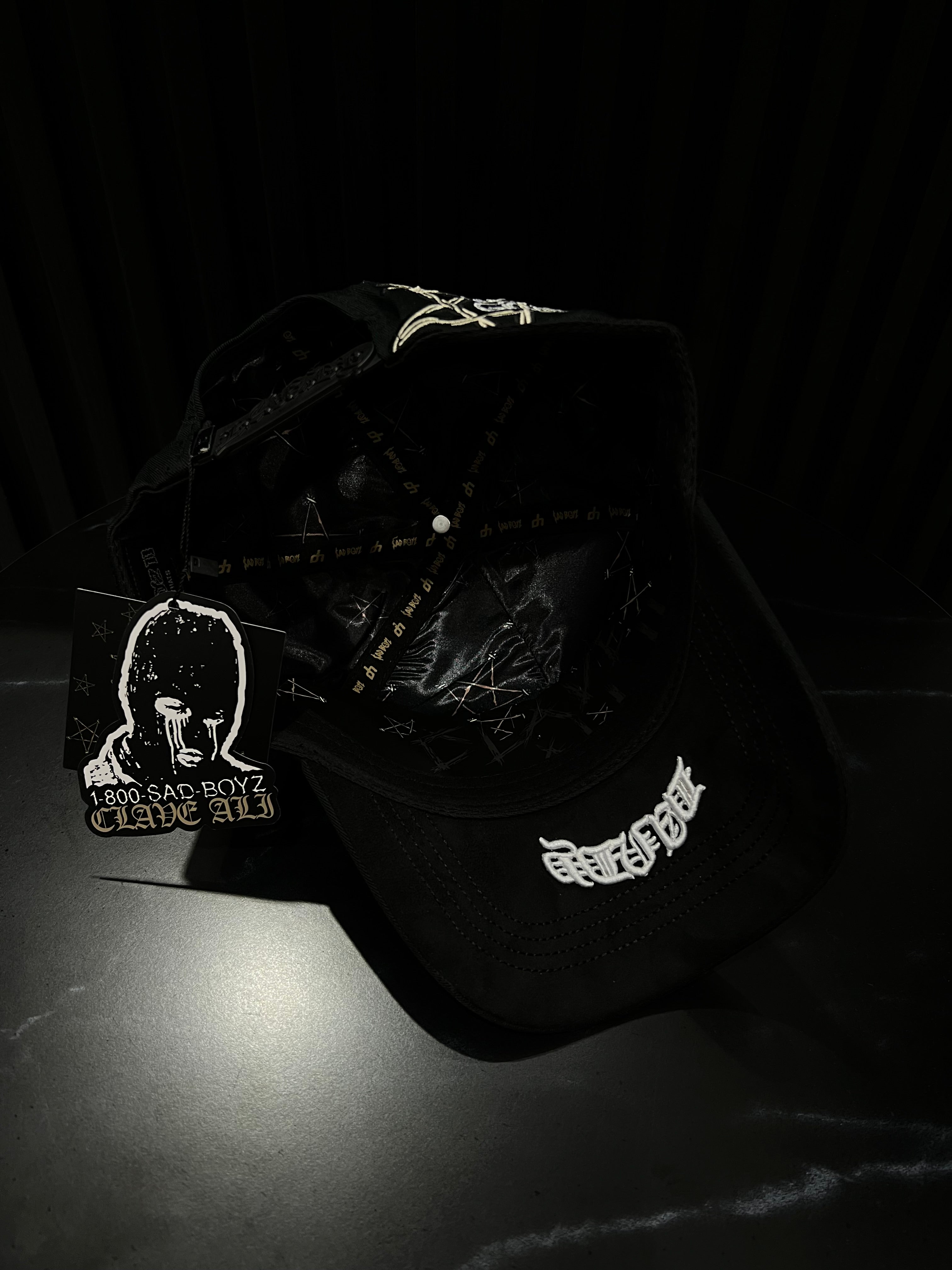 Dandy Hats x Junior H “Clave Ali 2.0”