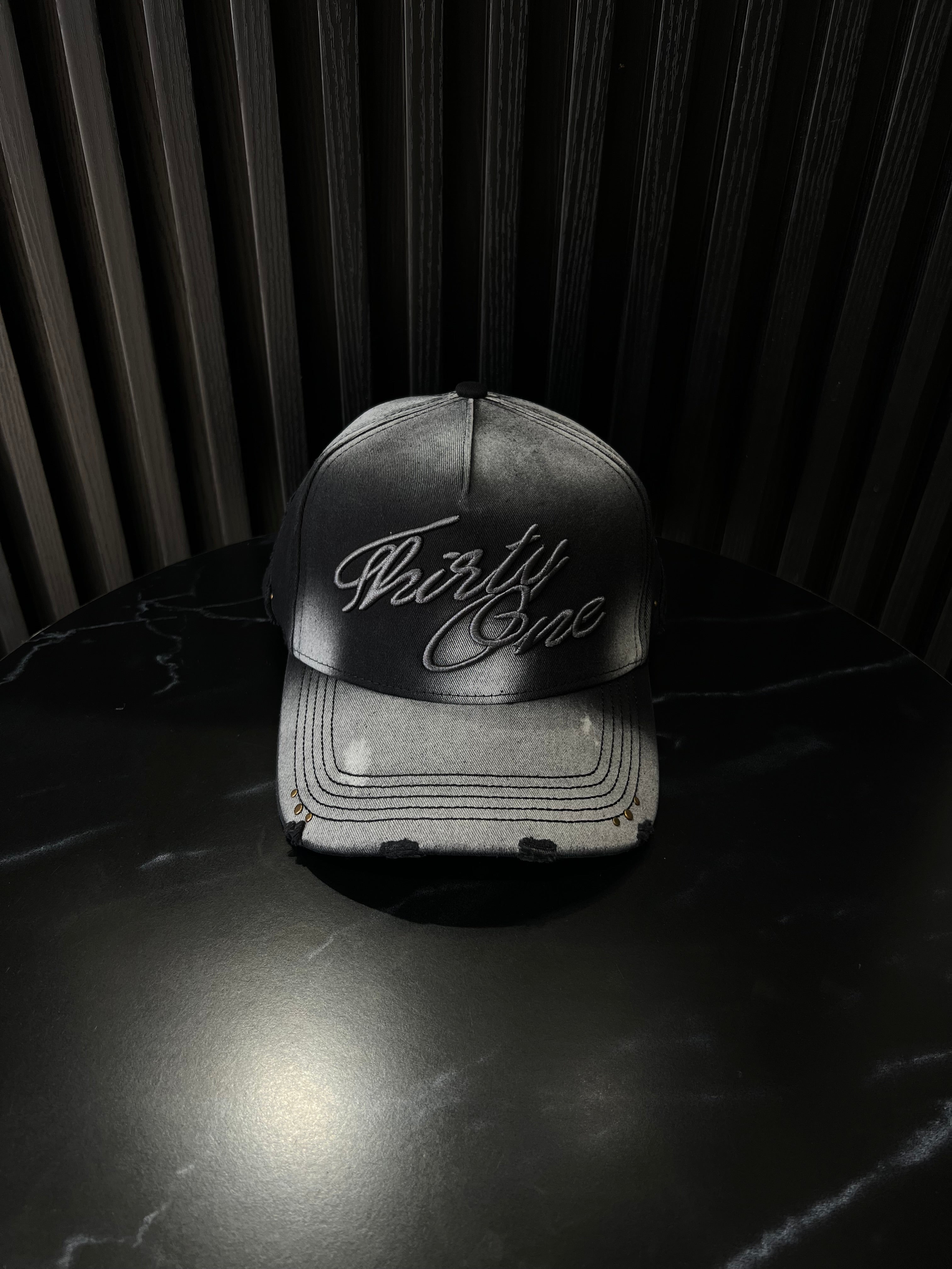 31 HATS FADE TO BLACK FULL SET