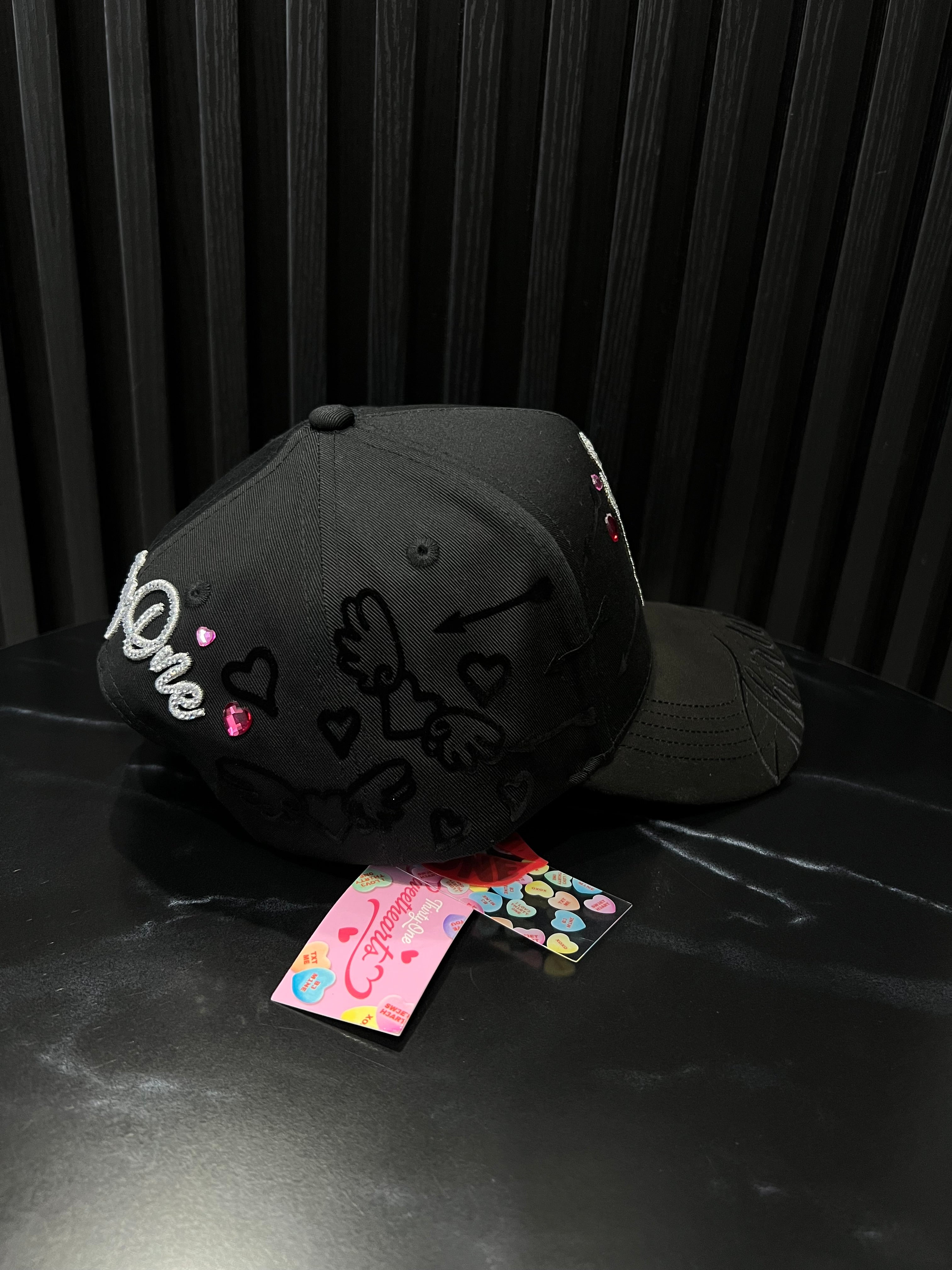 31 HATS NY LOVE STRUCK