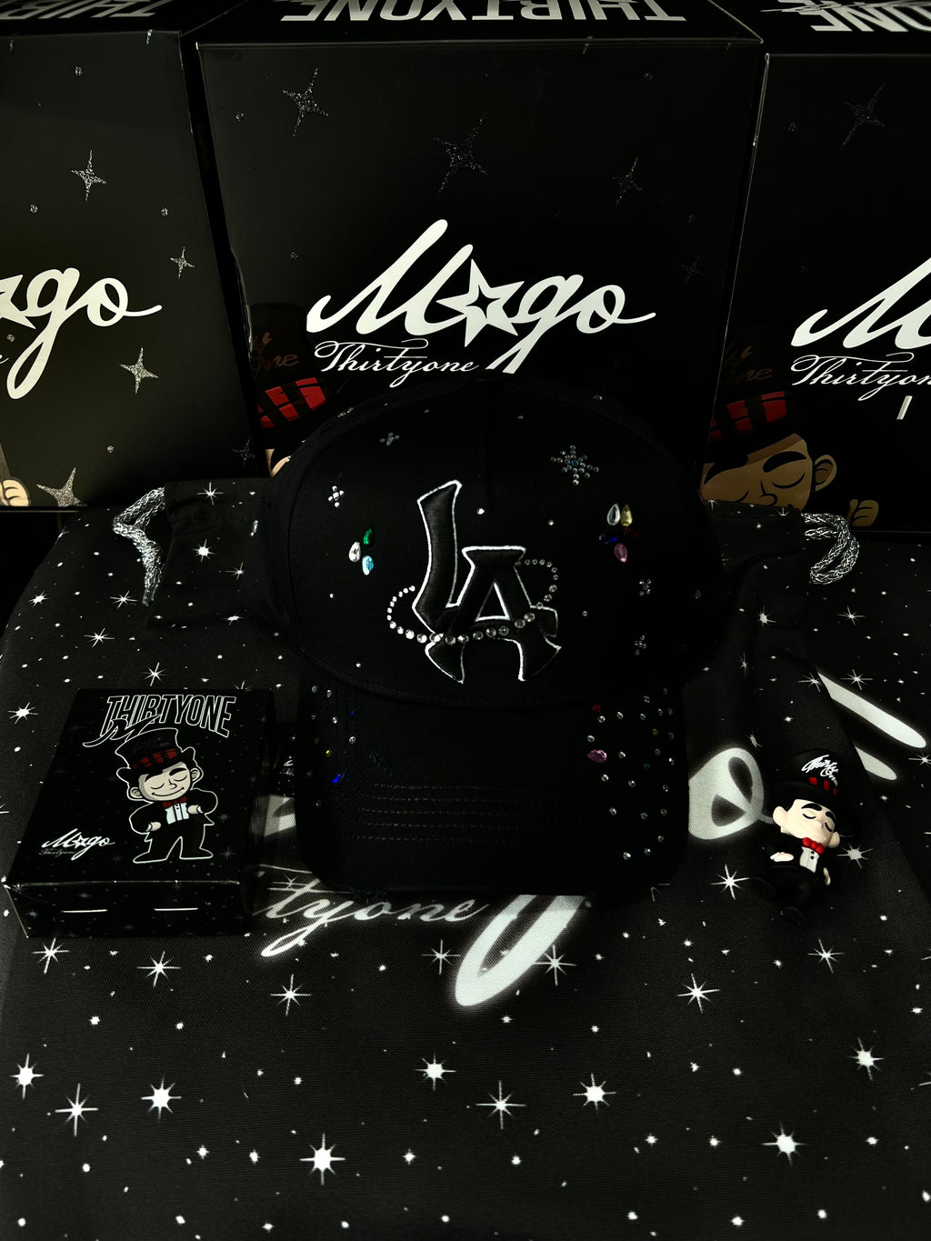 31 HATS X MAGO LA UNIVERSO