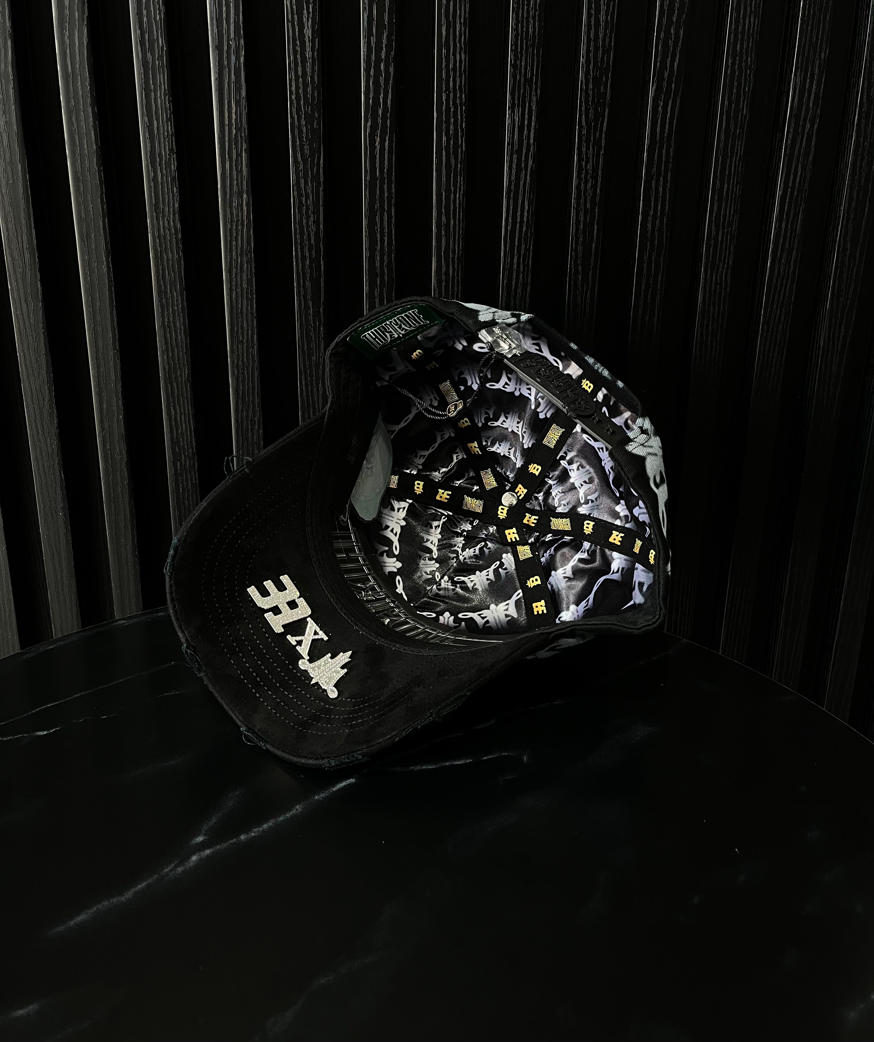 31 Hats x Benavides DB31