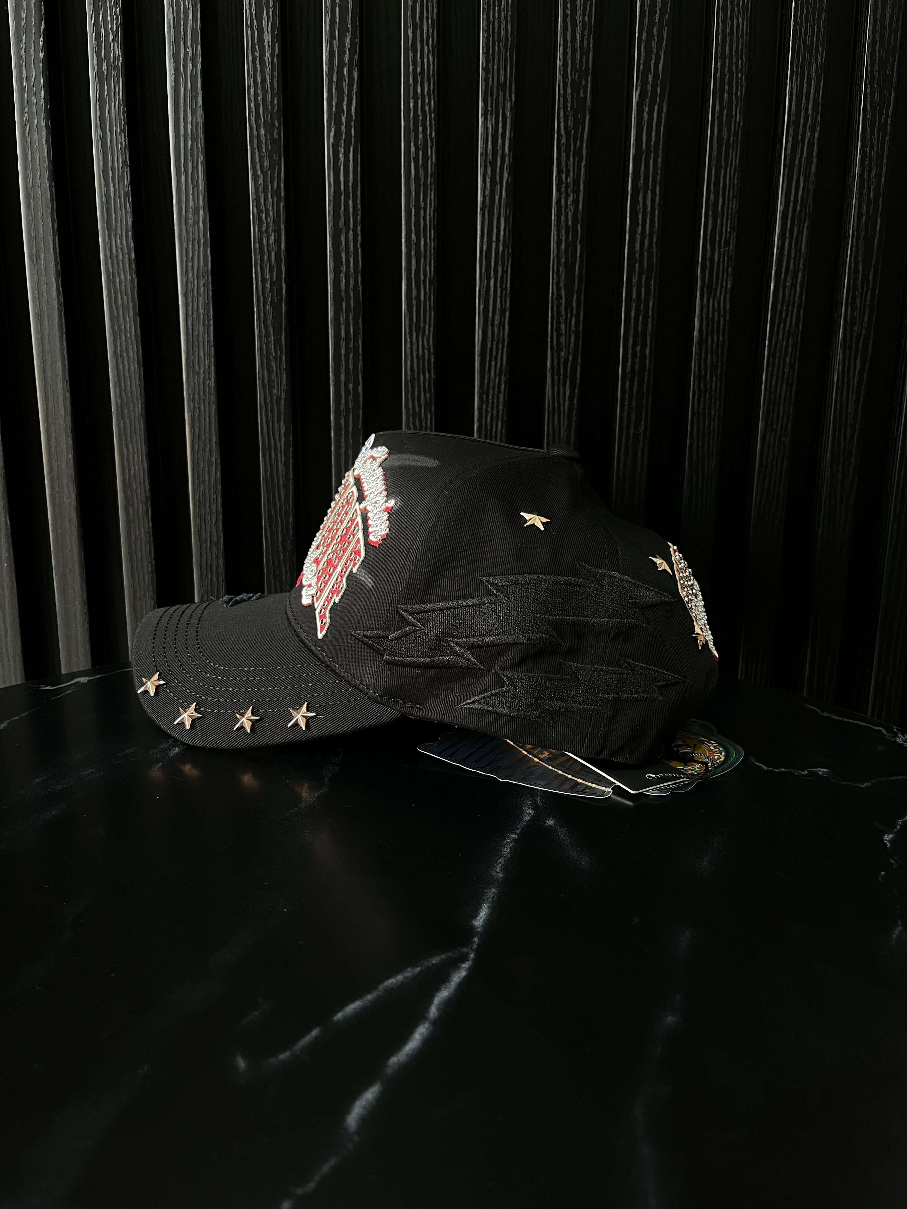 31 Hats x Benavides “Champions Series” 0/2000