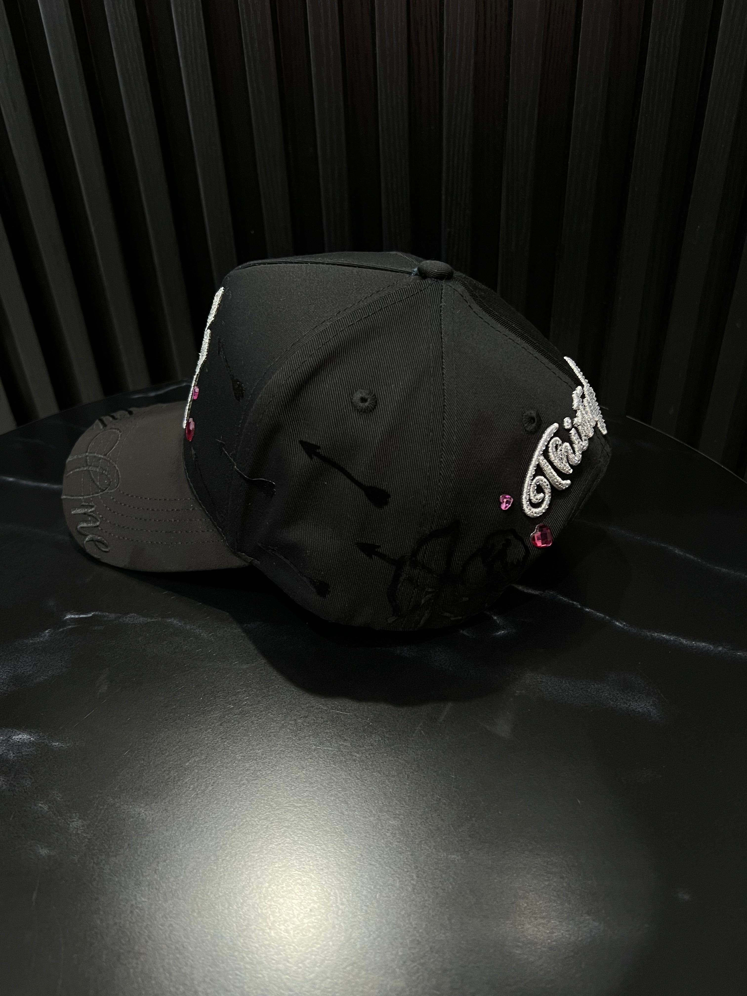 31 HATS NY LOVE STRUCK