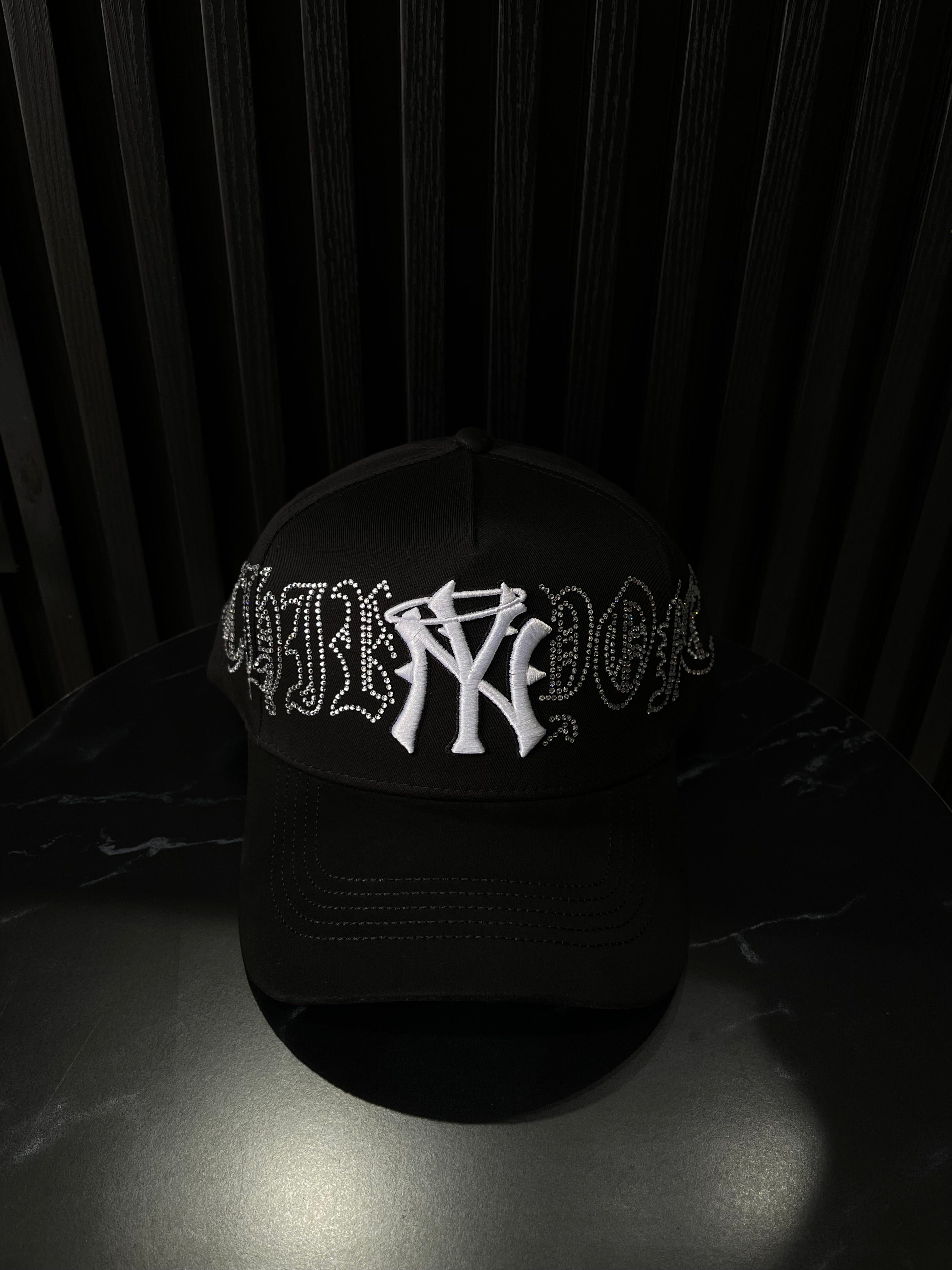 31 Hats NY Cristals White