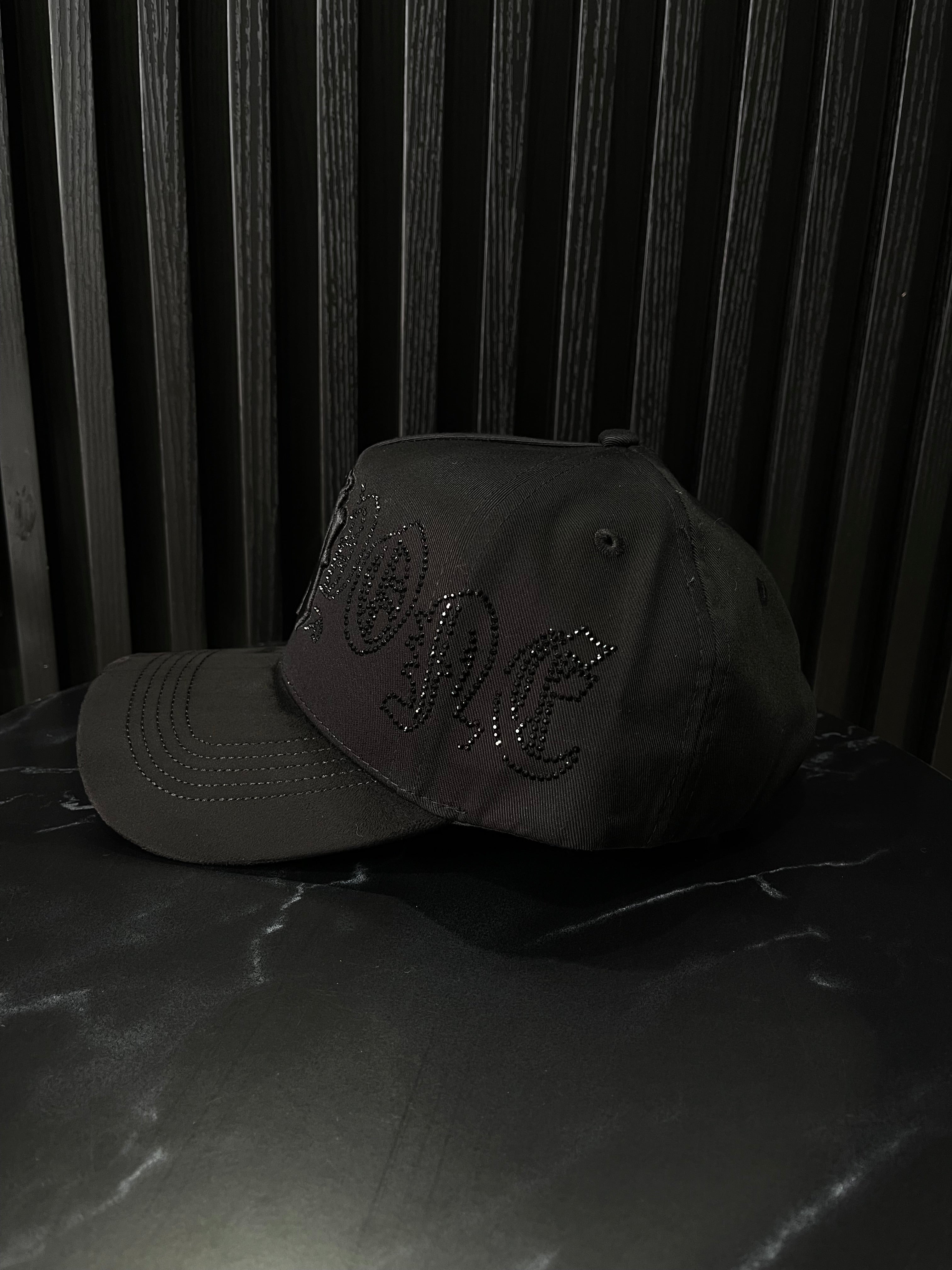 31 HATS NY CRYSTALS BLACK