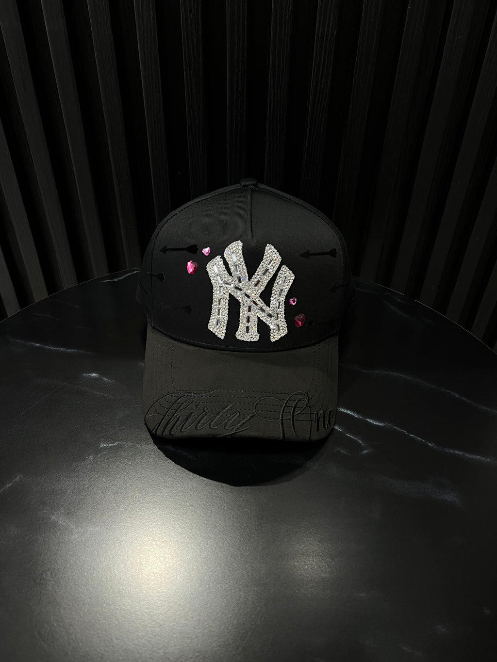 31 HATS NY LOVE STRUCK