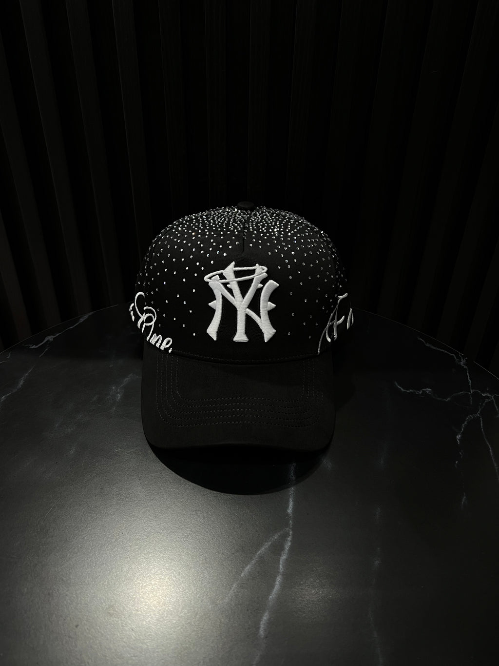 31 HATS NY FOREVER WHITE