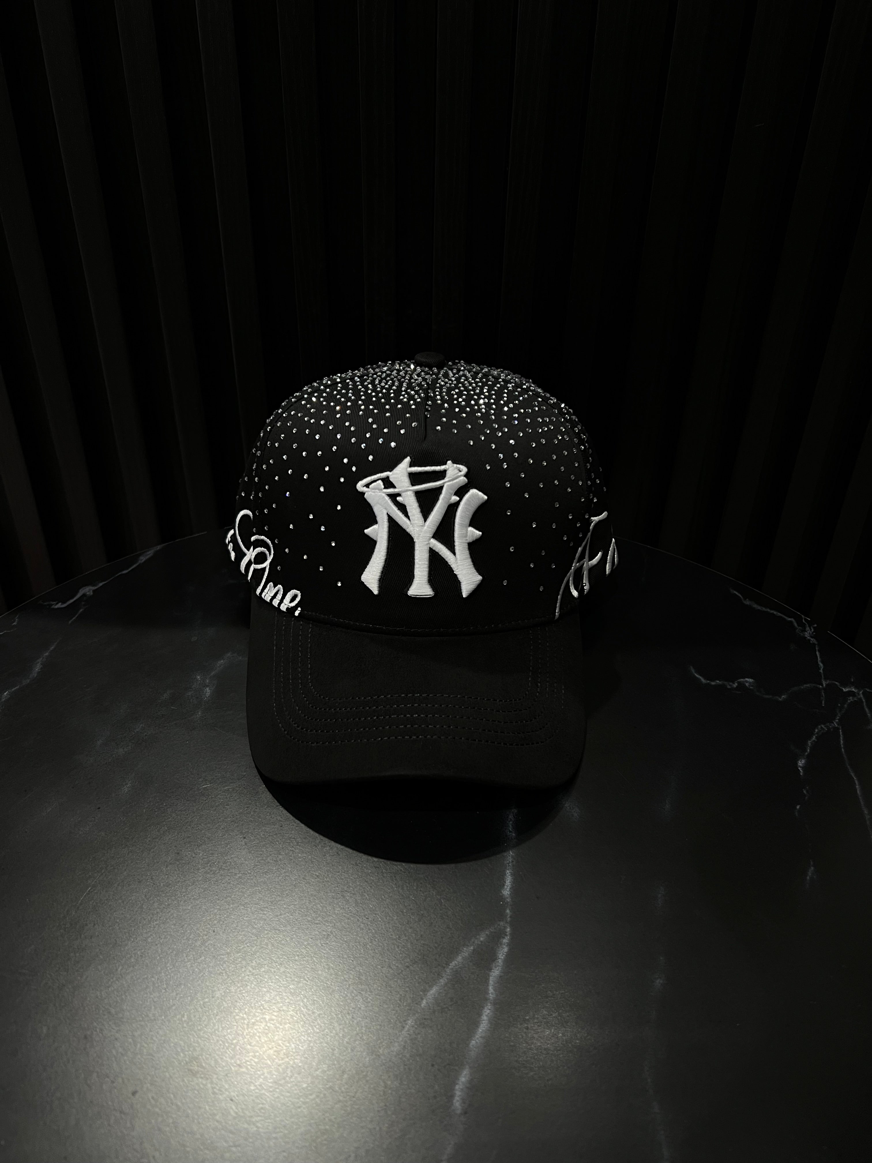 31 HATS NY FOREVER WHITE