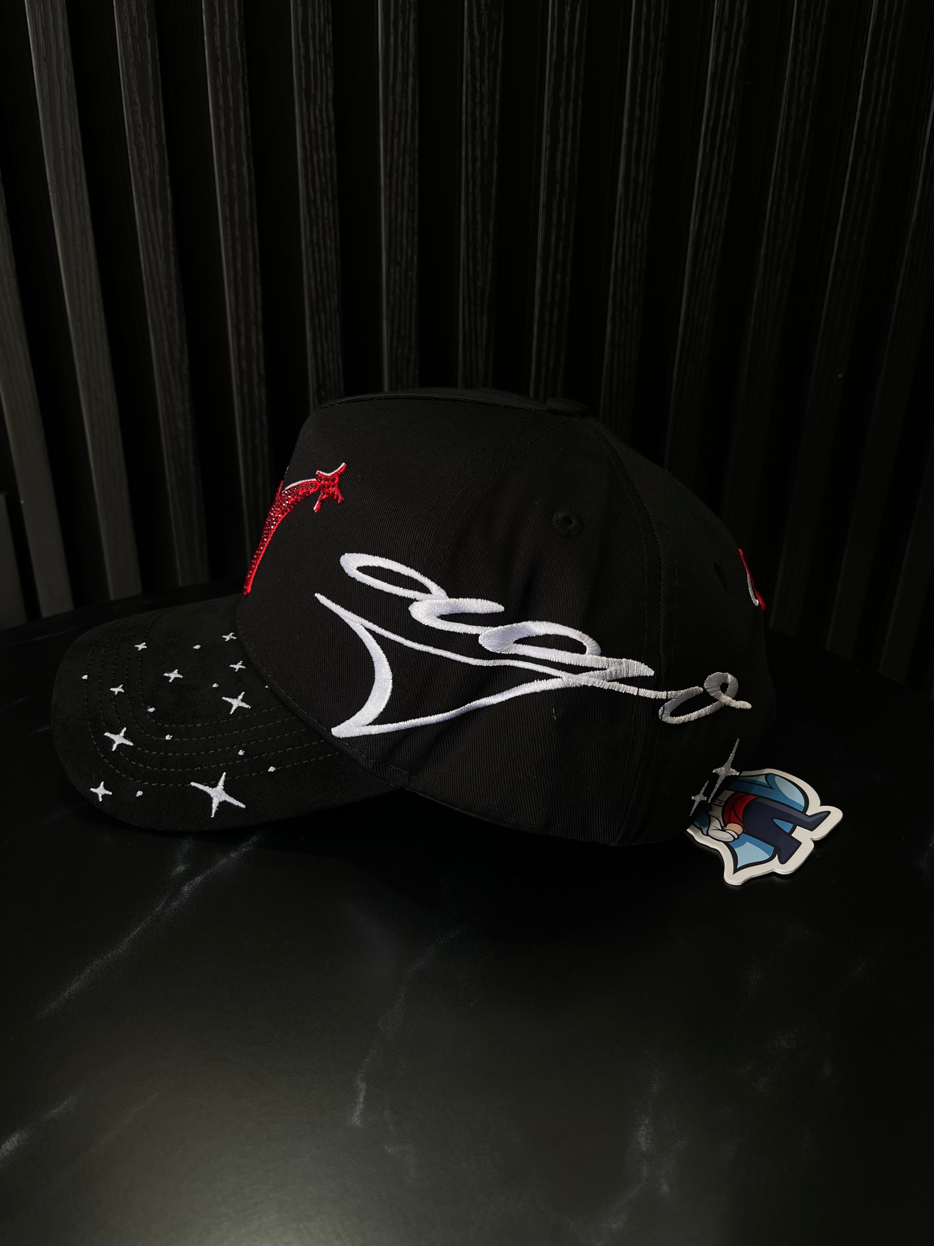 31 Hats x Mago Roja🪄