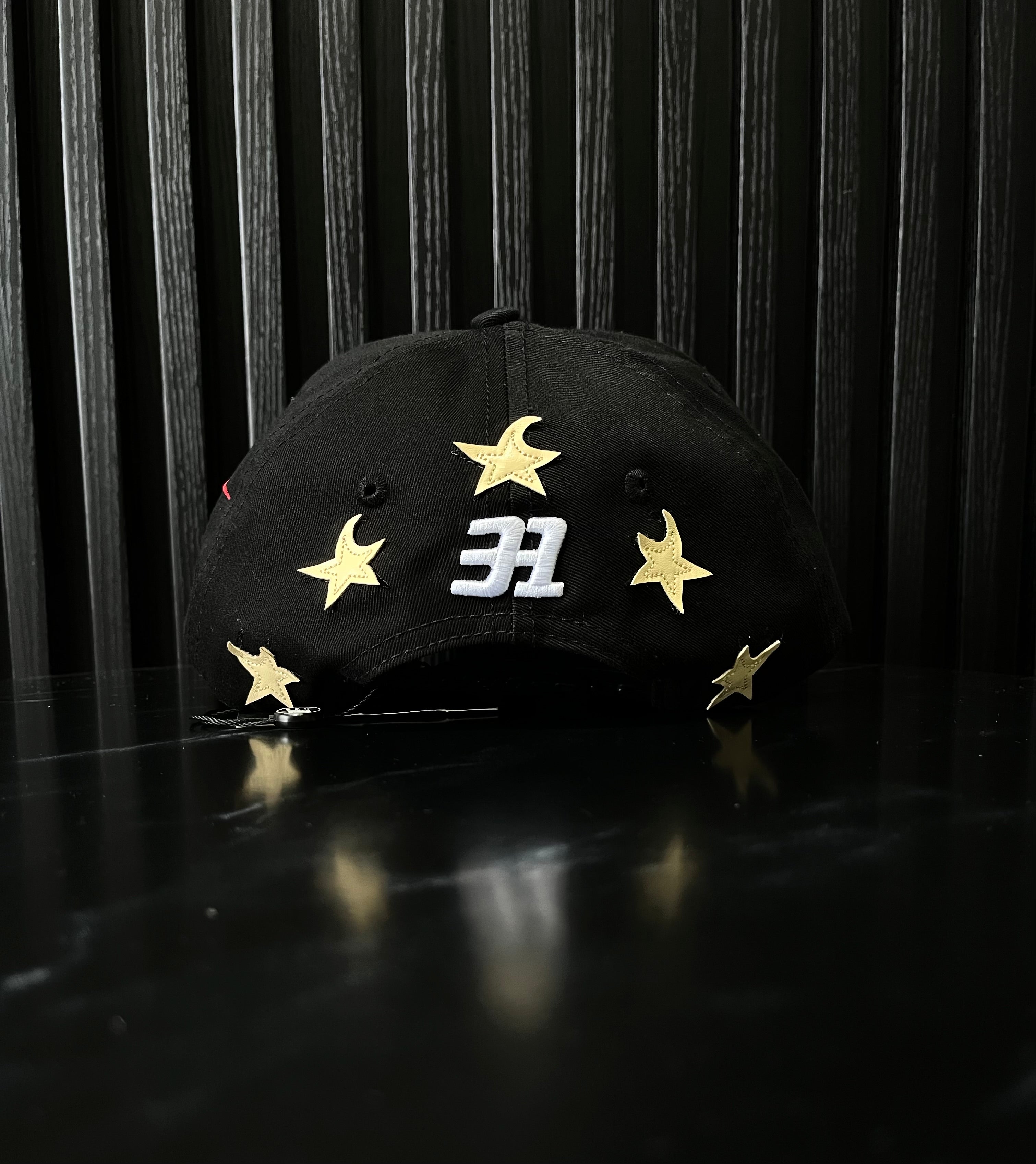 31 Hats Stars
