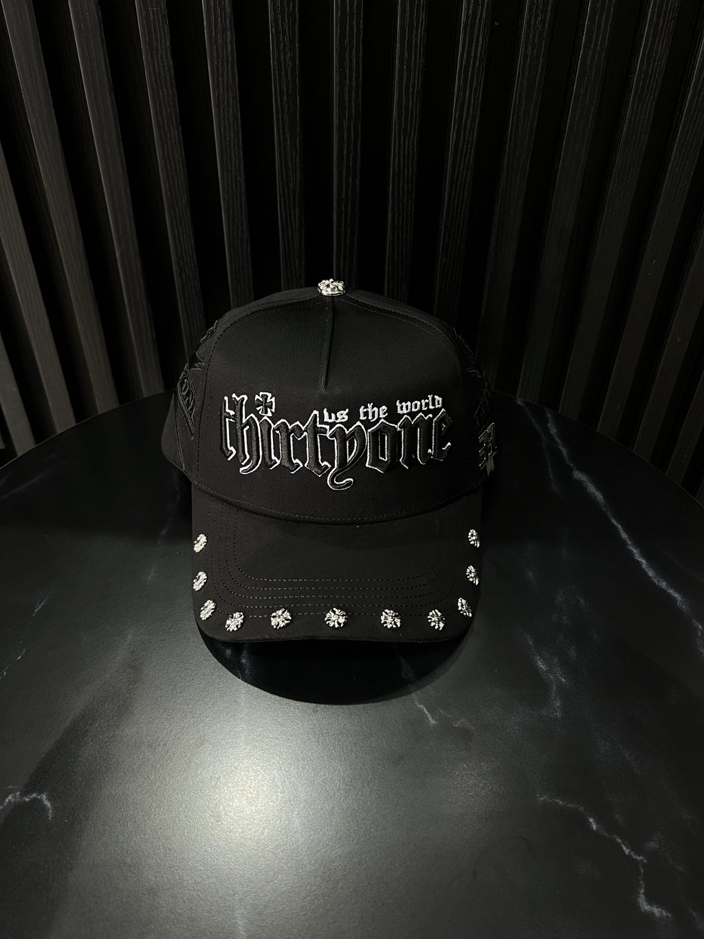 31 HATS 2do ANIVERSARIO VS The World FULL SET