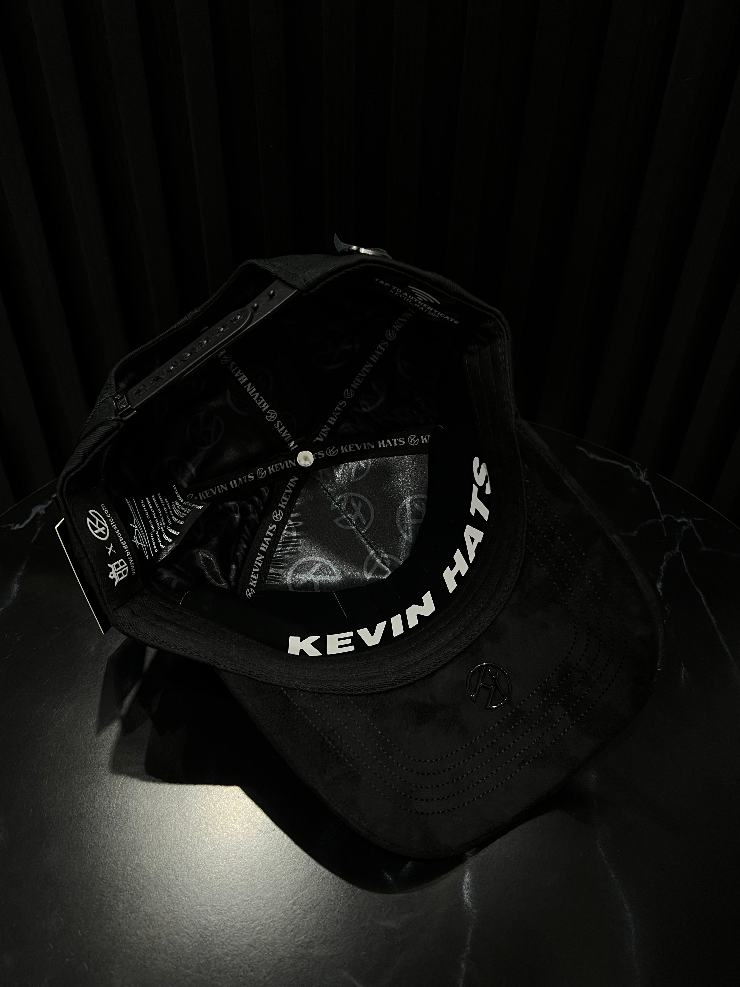 BIGG BOSS NY CRYSTAL BLACK