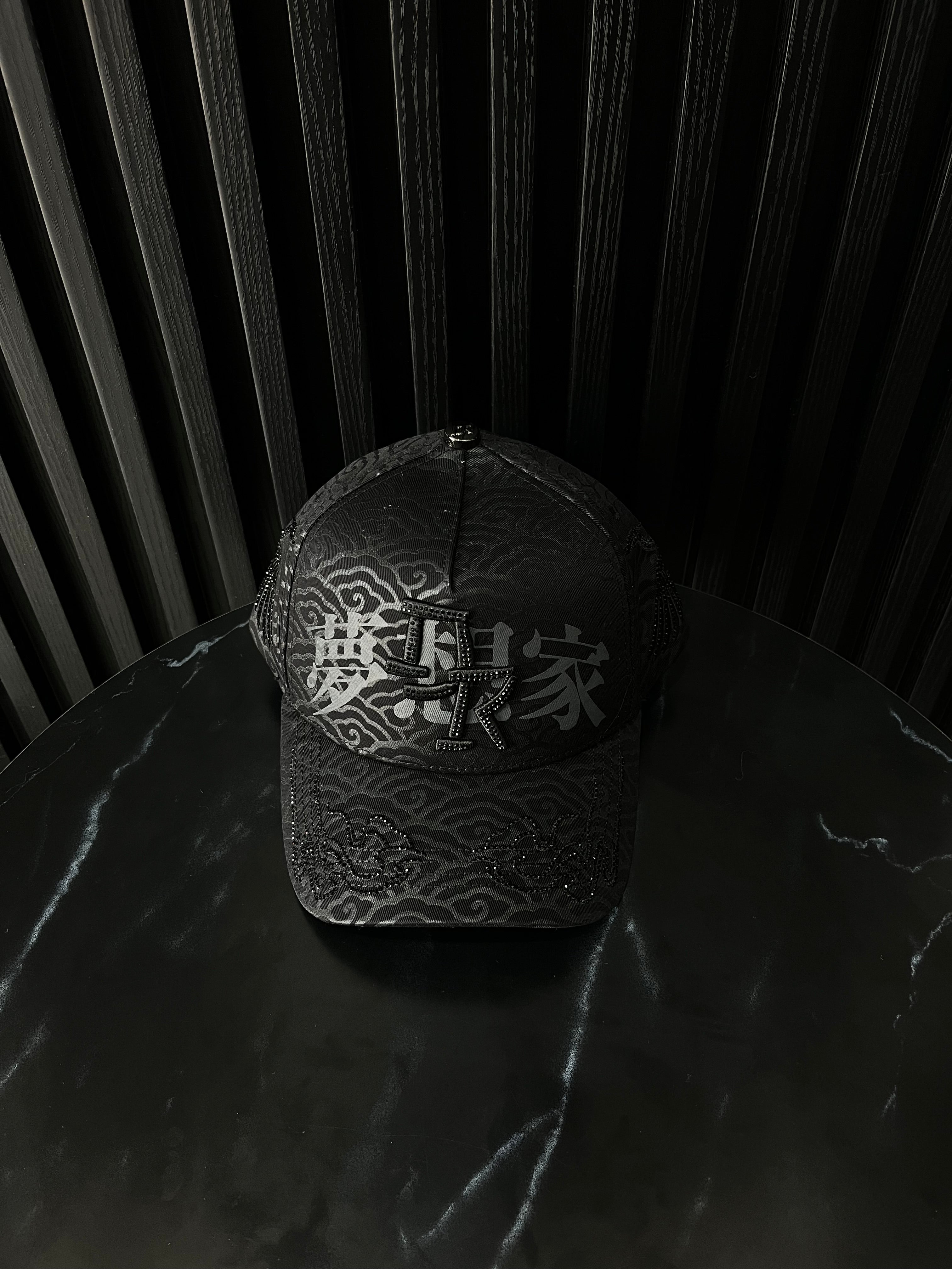 DREAMER HATS SAGI CRYSTAL BLACK