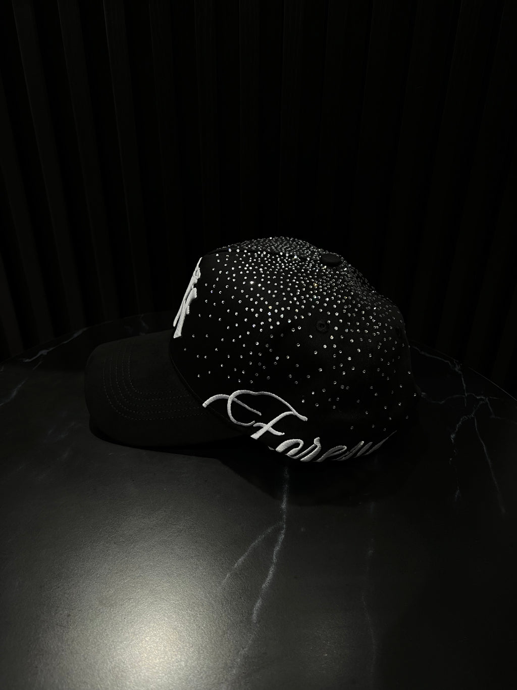 31 HATS NY FOREVER WHITE