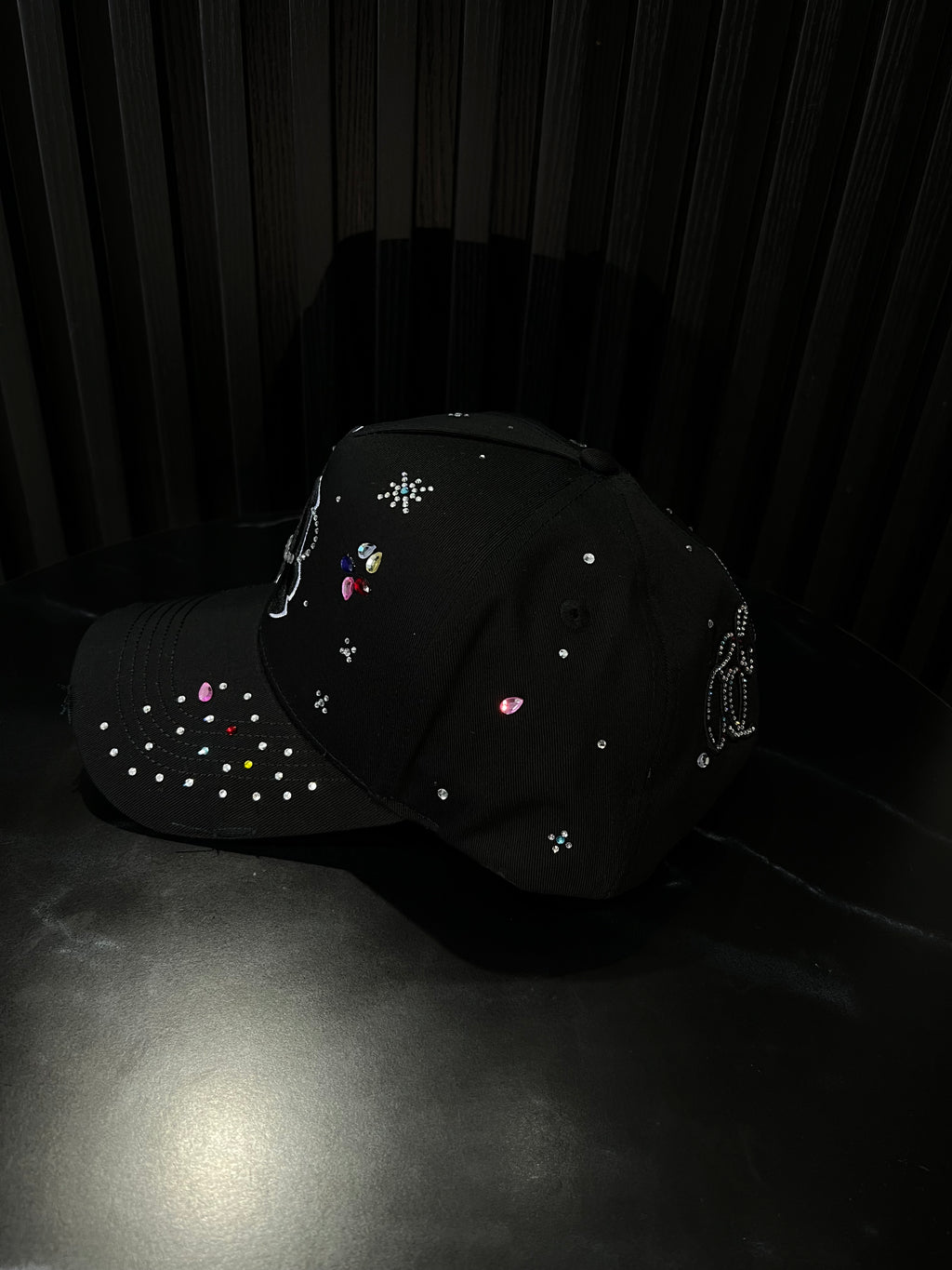 31 HATS X MAGO LA UNIVERSO