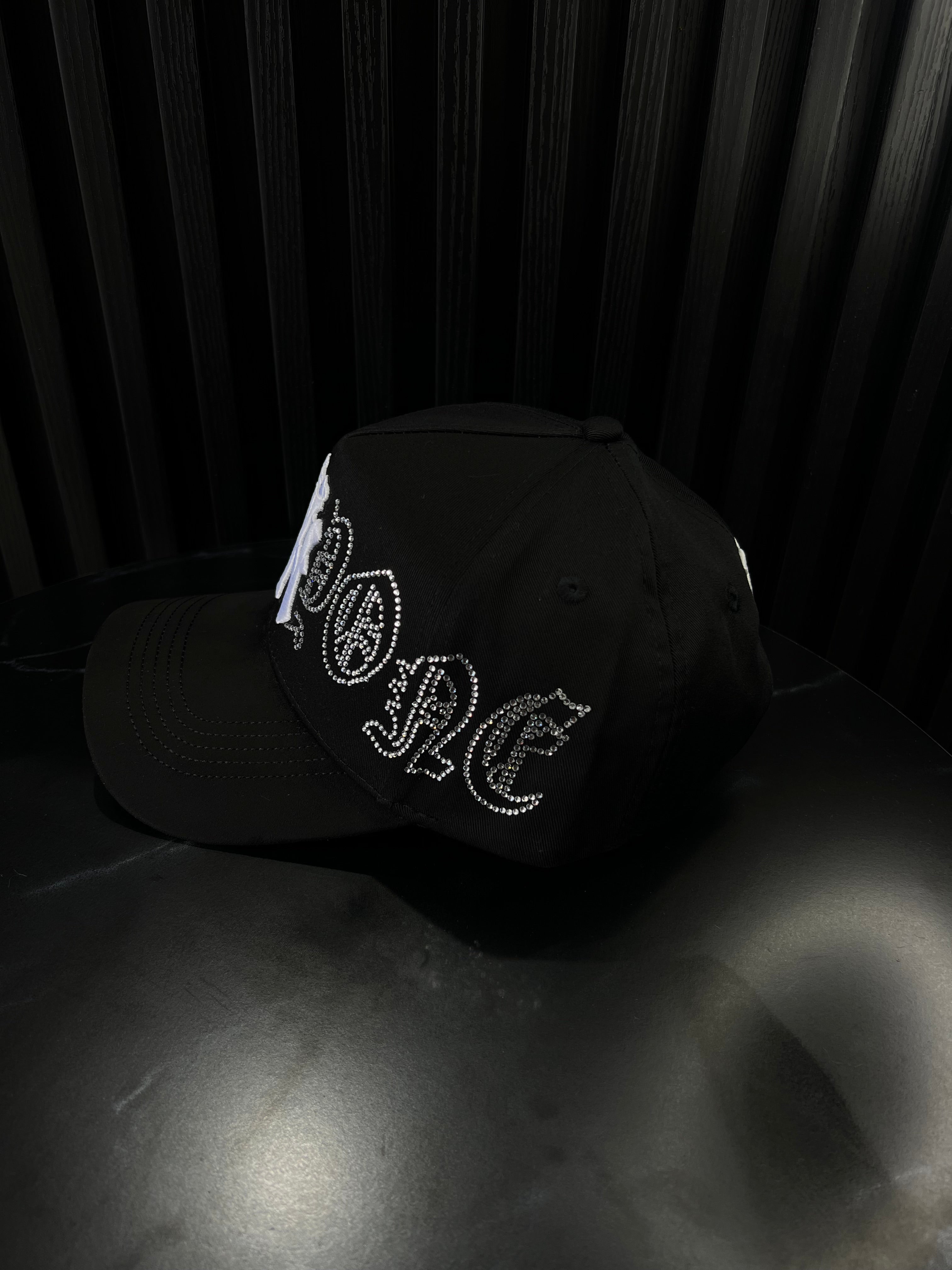 31 Hats NY Cristals White