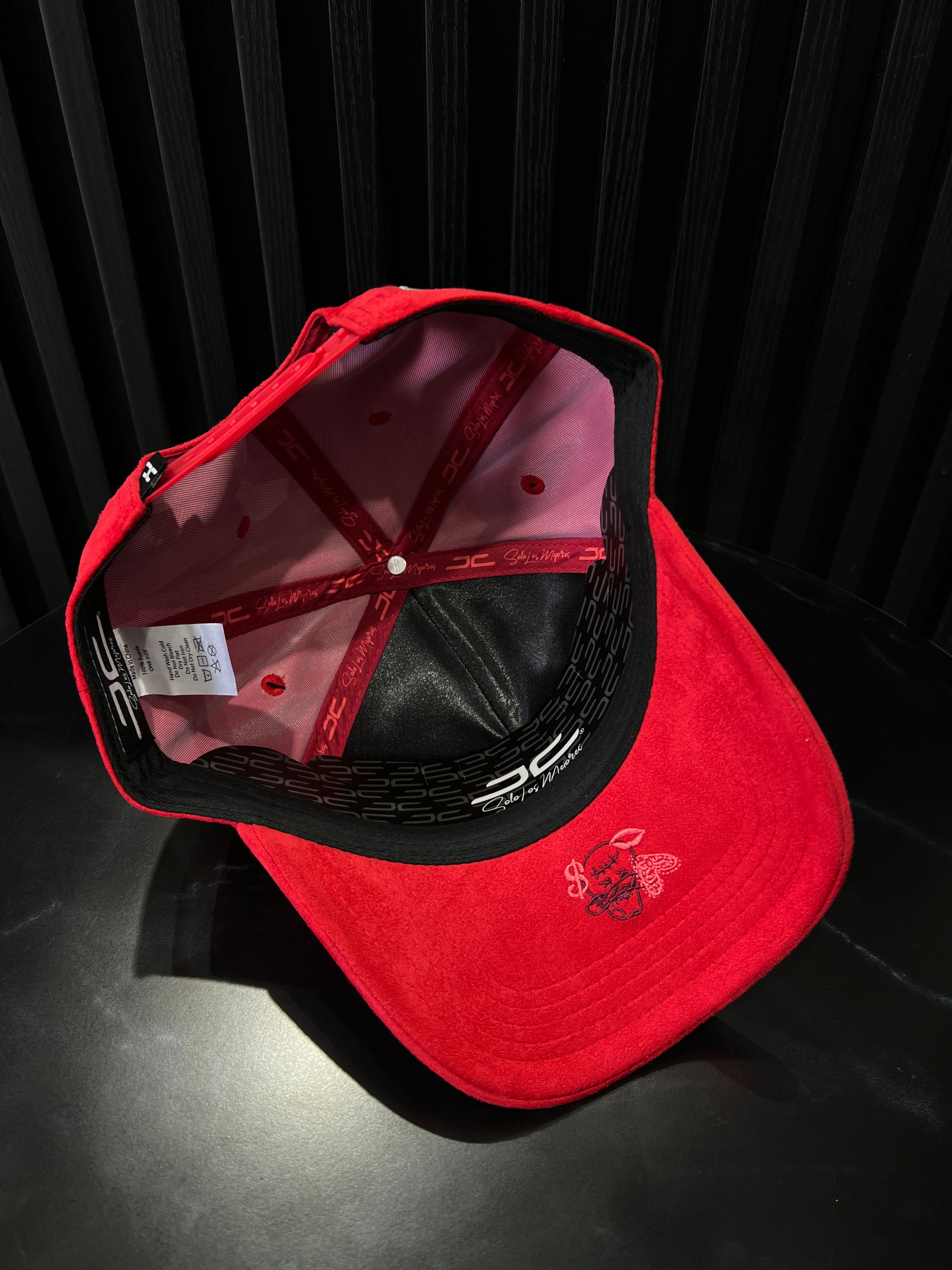 JC HATS SUGGAR IN TRAINIG