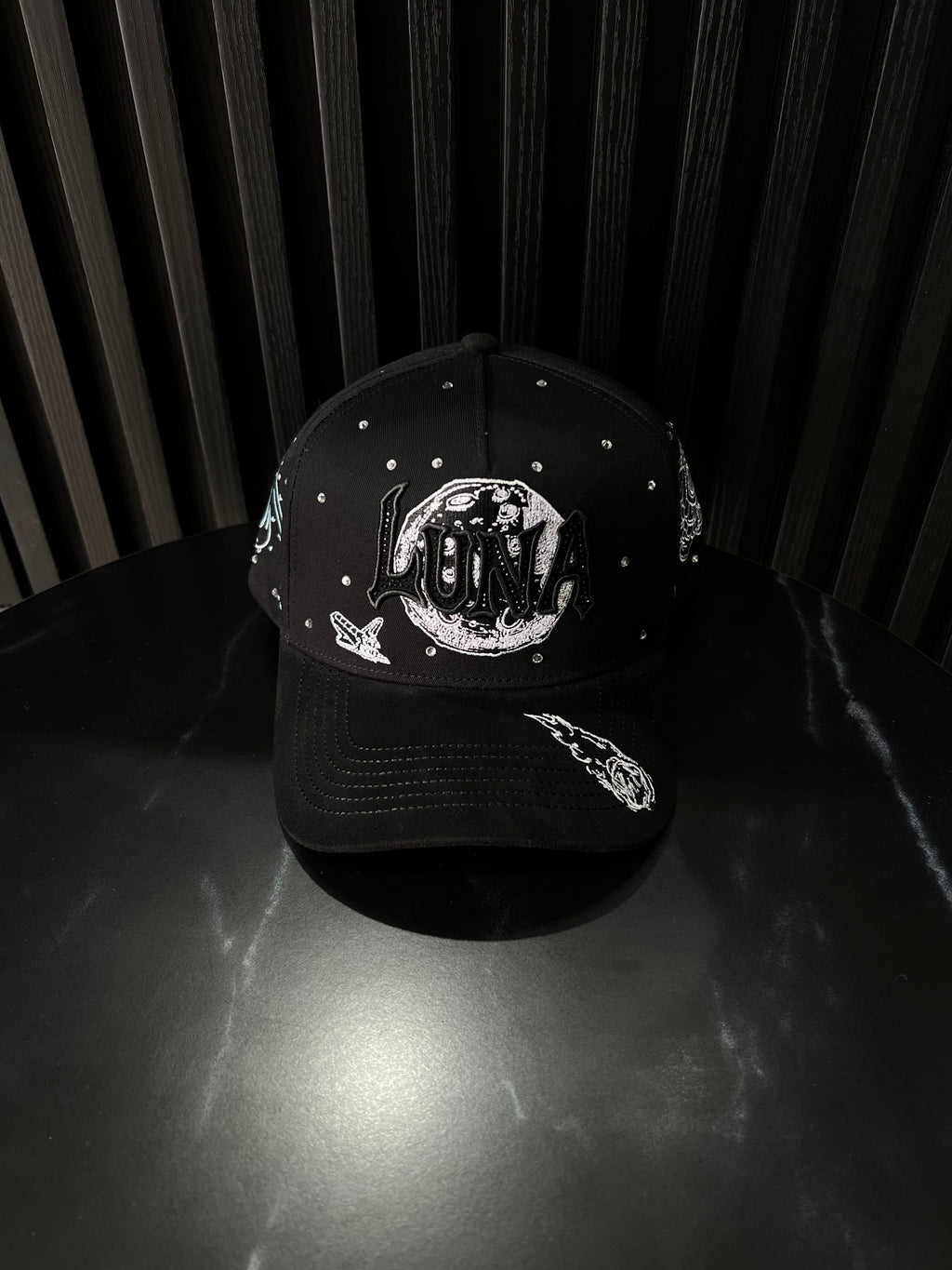 RICOS Brand LUNA