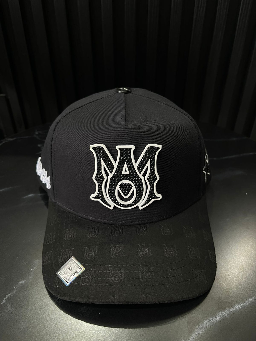 Big Boss Amiri Blanca/Negra